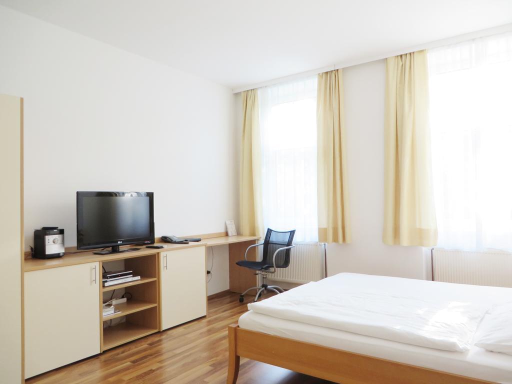 Riess Apartments Trambauerstrasse | Contactless Check-In Відень Екстер'єр фото
