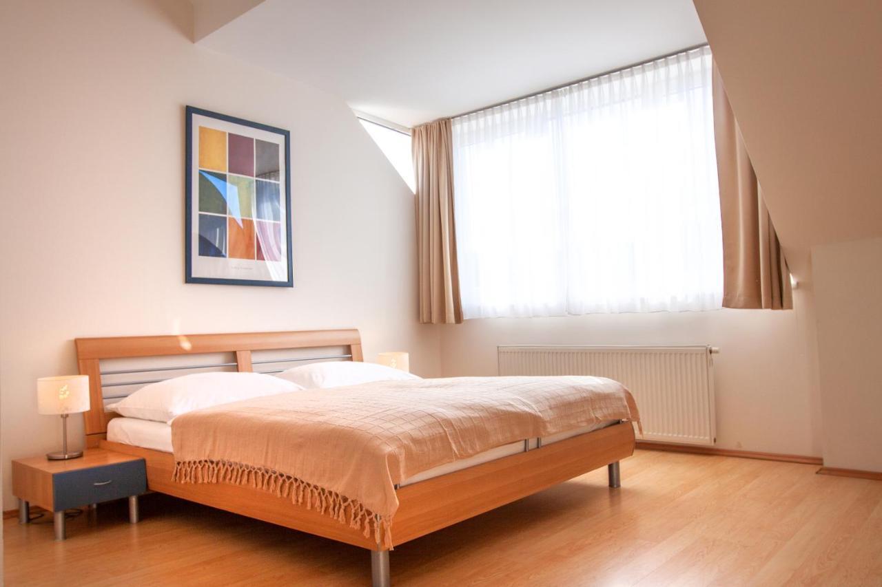 Riess Apartments Trambauerstrasse | Contactless Check-In Відень Екстер'єр фото